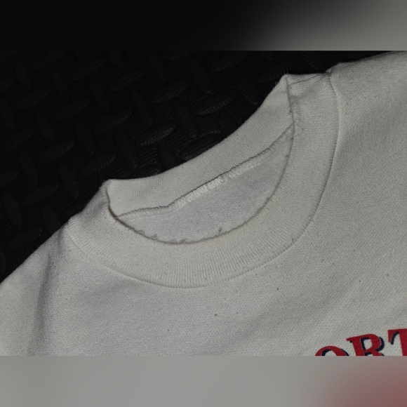 White Great Northern Trading Company Sweatshirt - Picture 5 of 10